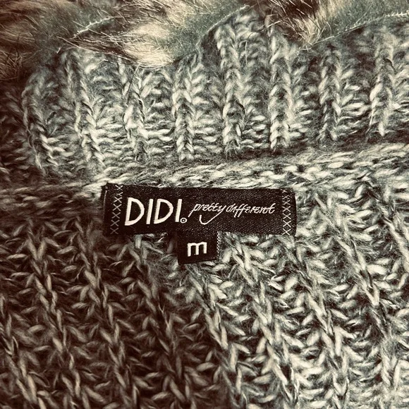 Midi Waterfall Gray Cardigan Faux Fur Laced Trim - Picture 4 of 14